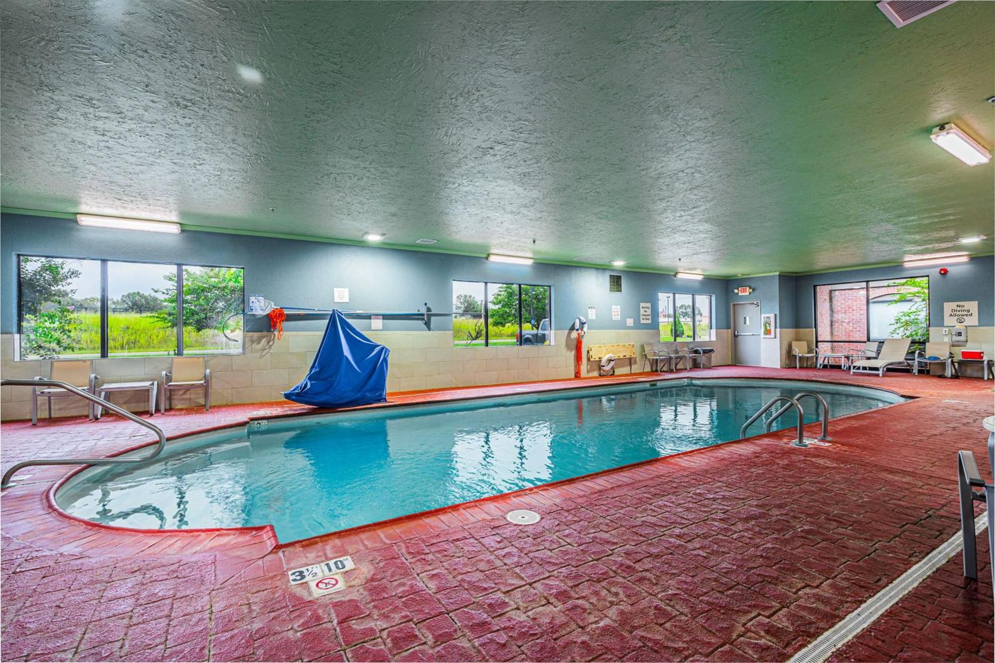 Holiday Inn Express Hotel & Suites Franklin By Ihg Ngoại thất bức ảnh